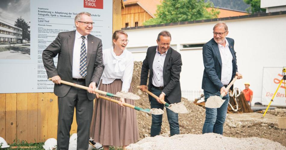 Spatenstichfeier